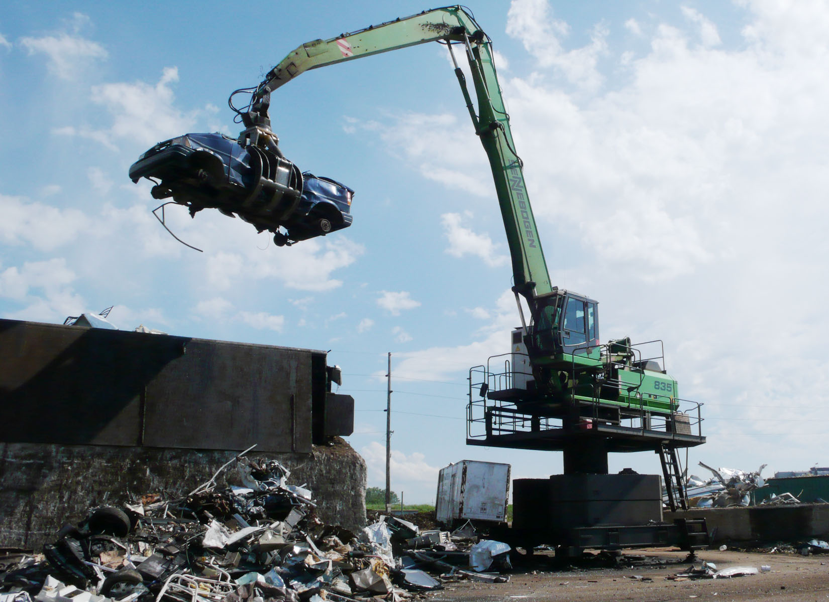 Fleet Of SENNEBOGEN 835 Material Handlers Keeps PSC Metals Canton Facility Running Smoothly